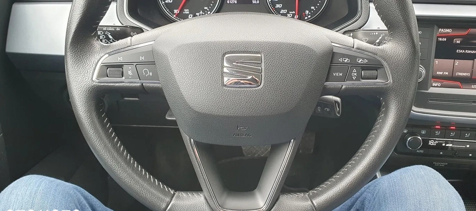 Seat Arona cena 63999 przebieg: 61000, rok produkcji 2018 z Rzepin małe 466